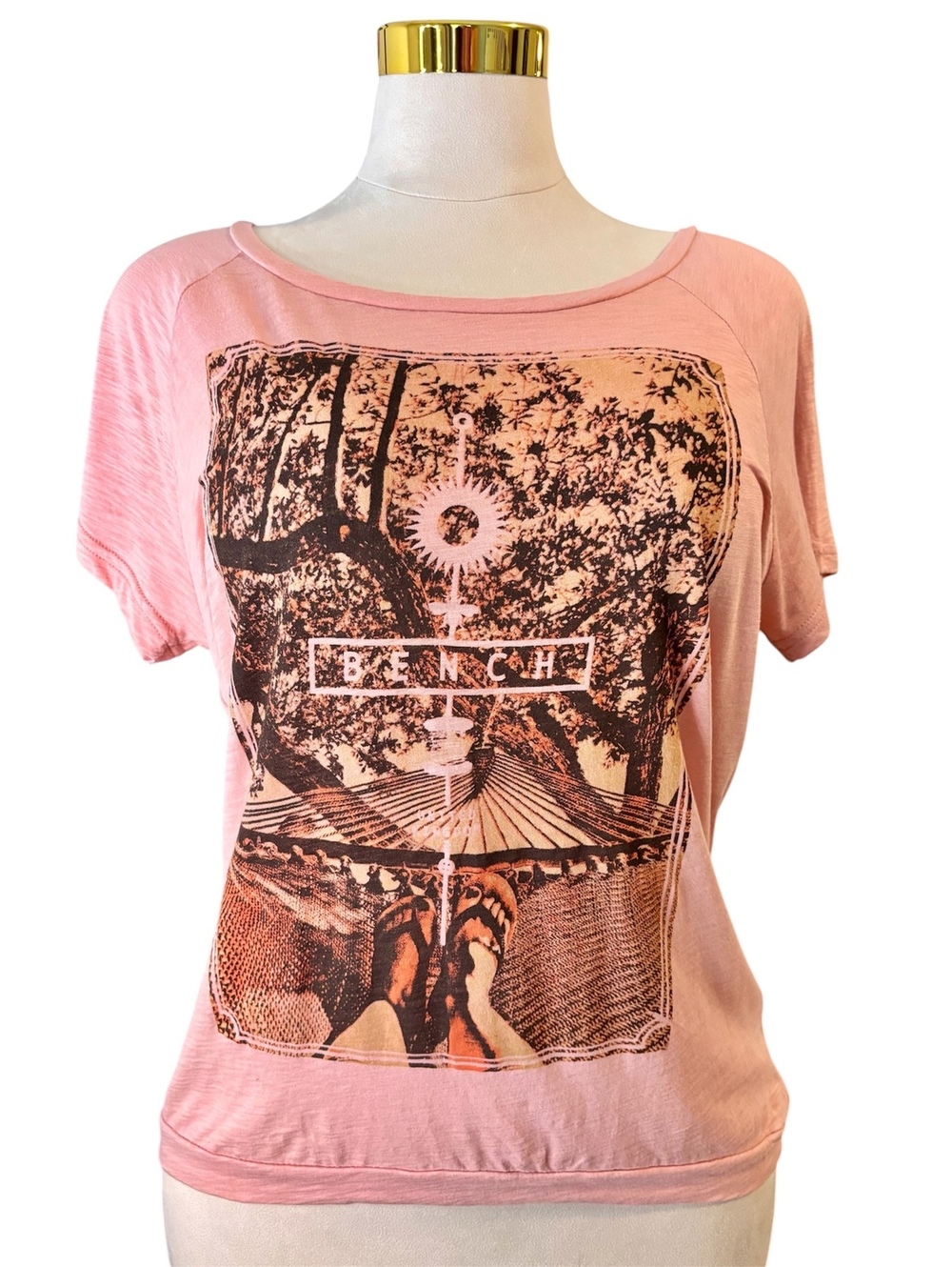 Bench Women's L Pink Graphic Tee Shirt Relaxed Fit Casual Top NWT New With Tags